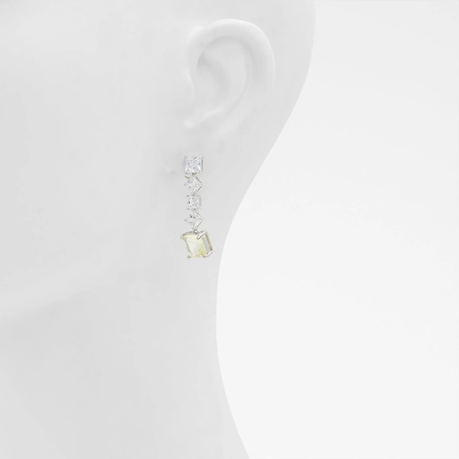 گوشواره زنانه آلدو مدل 23Bassenth