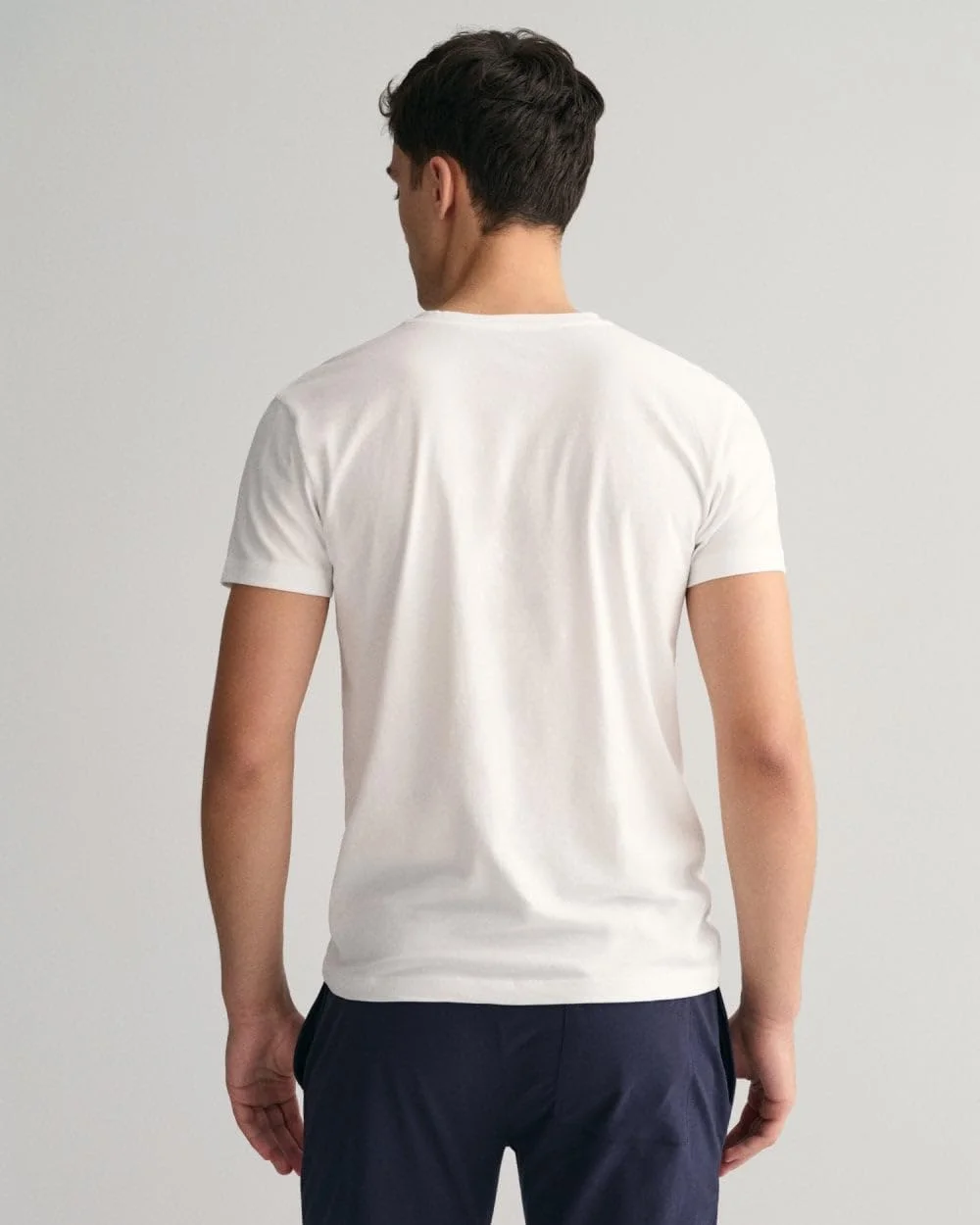 تی شرت یقه هفت مردانه GANT مدل 900002018-110 بسته 2 عددی