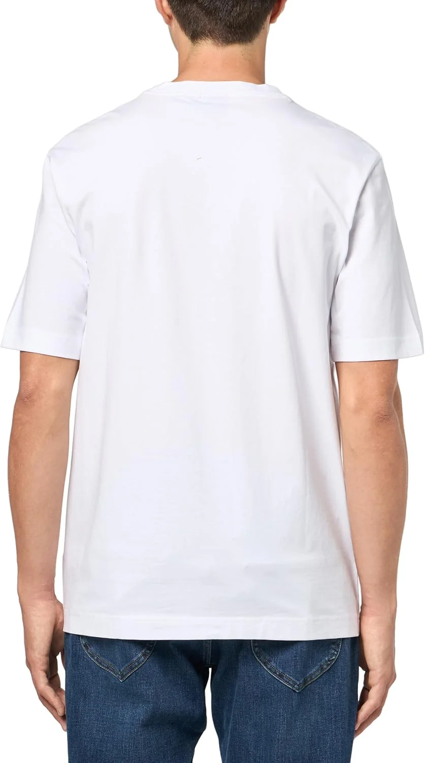 تی شرت مردانه BOSS با لوگوی کوچک روی سینه، مدل Regular Fit، از جنس پنبه