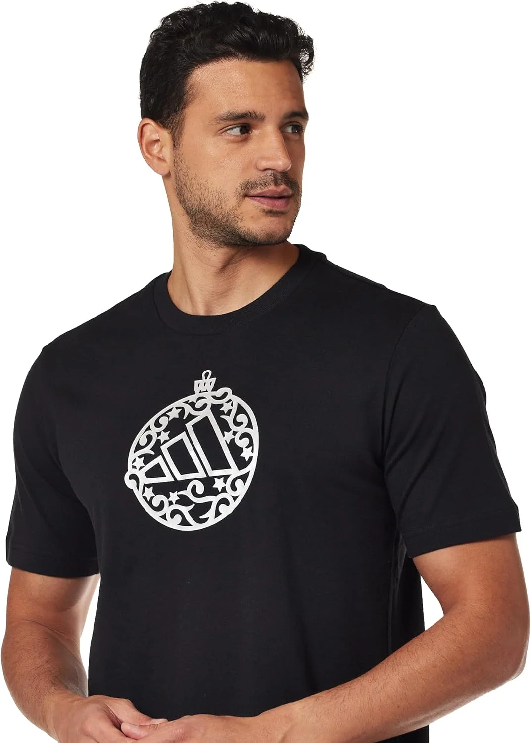 تیشرت گرافیکی متالیک مردانه آدیداس مخصوص تعطیلات تیشرت گرافیکی متالیک مردانه آدیداس مخصوص تعطیلات