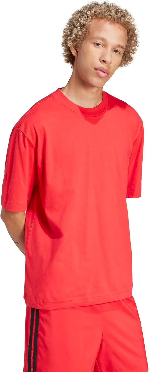 تی شرت مردانه آدیداس Essentials با لوگوی سه خط و تن خور آزاد تی شرت مردانه آدیداس Essentials با لوگوی سه خط و تن خور آزاد