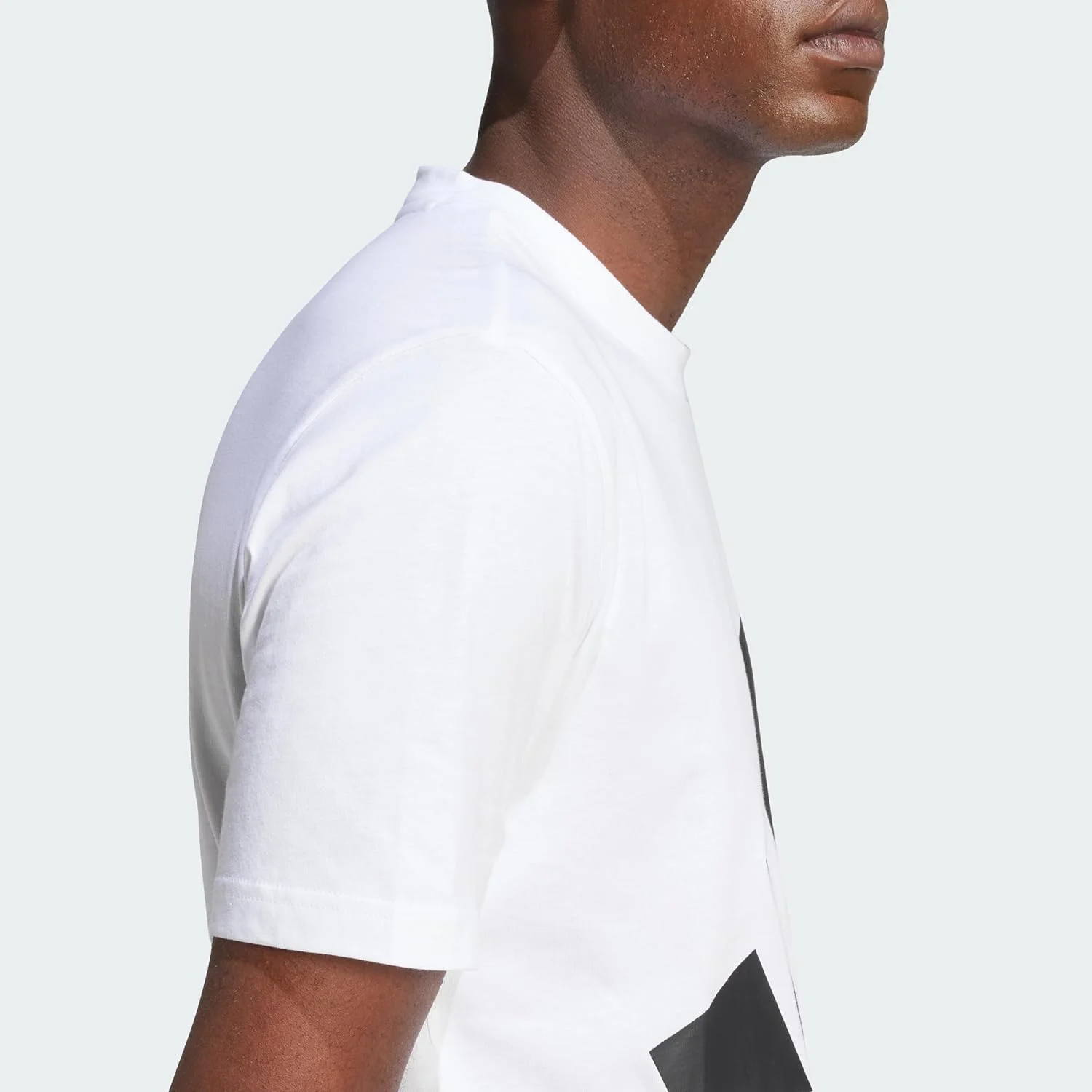 تی شرت مردانه آدیداس Essentials با لوگوی بزرگ