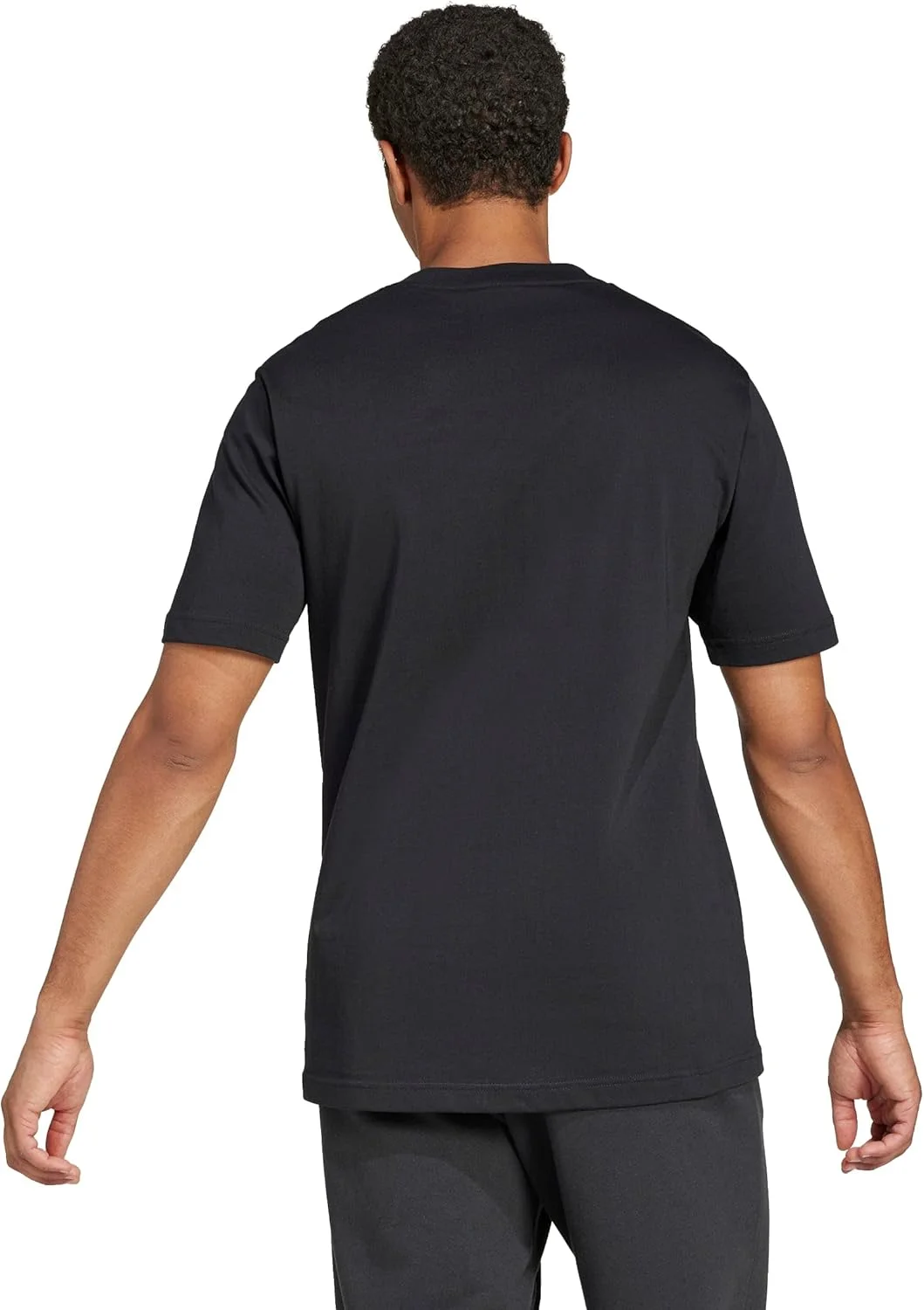 تی‌شرت مردانه آدیداس Essentials با لوگوی بزرگ