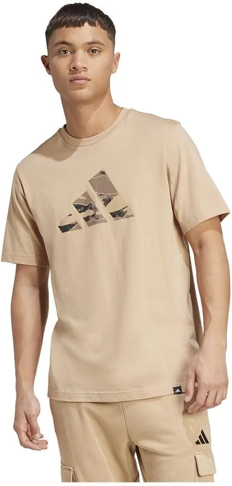 تی شرت گرافیکی آدیداس مردانه با طرح لوگو استتار