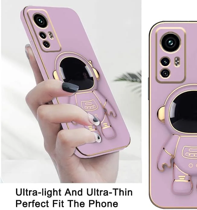 قاب محافظ گوشی شیائومی ردمی نوت 12s با طرح فضانورد خلاقانه و روکش صورتی، قاب سیلیکونی نازک و مقاوم در برابر ضربه با پایه تاشو (بنفش)