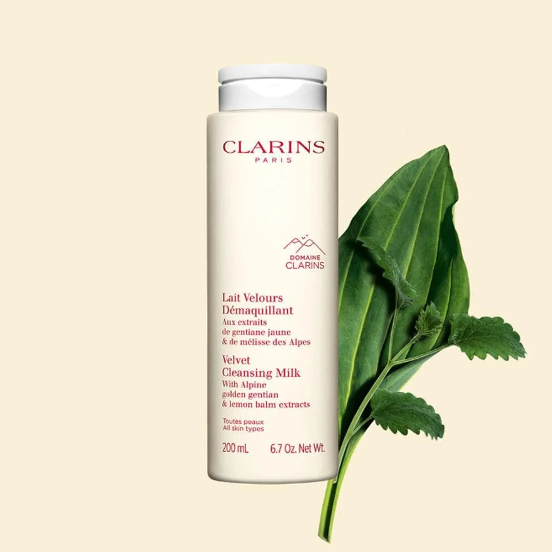 محلول پاک کننده آرایش میسلار واتر کلارنس 200 میلی لیتر