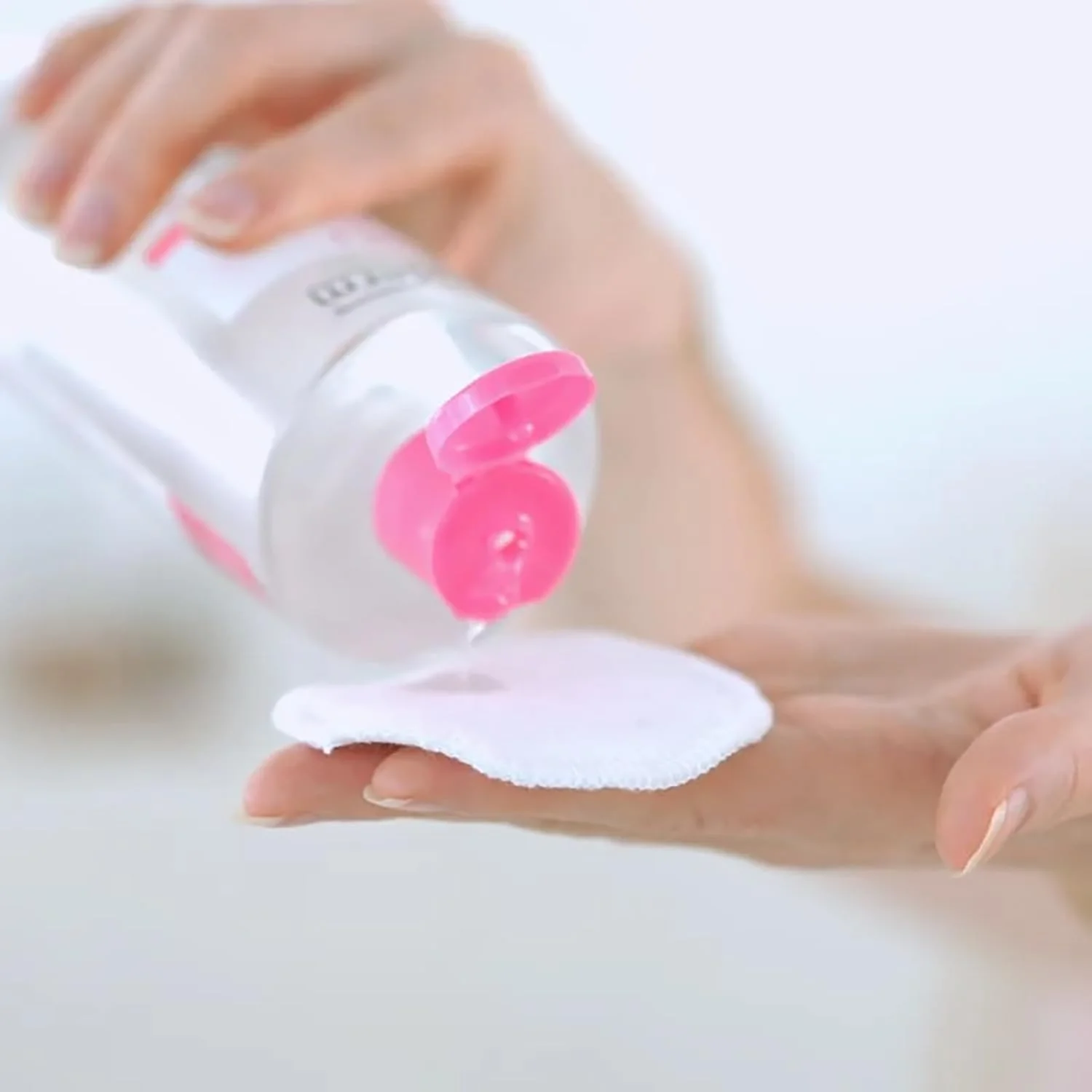 آب پاک کننده میسلار Evoluderm مناسب پوست خشک و حساس - 250 میلی لیتر