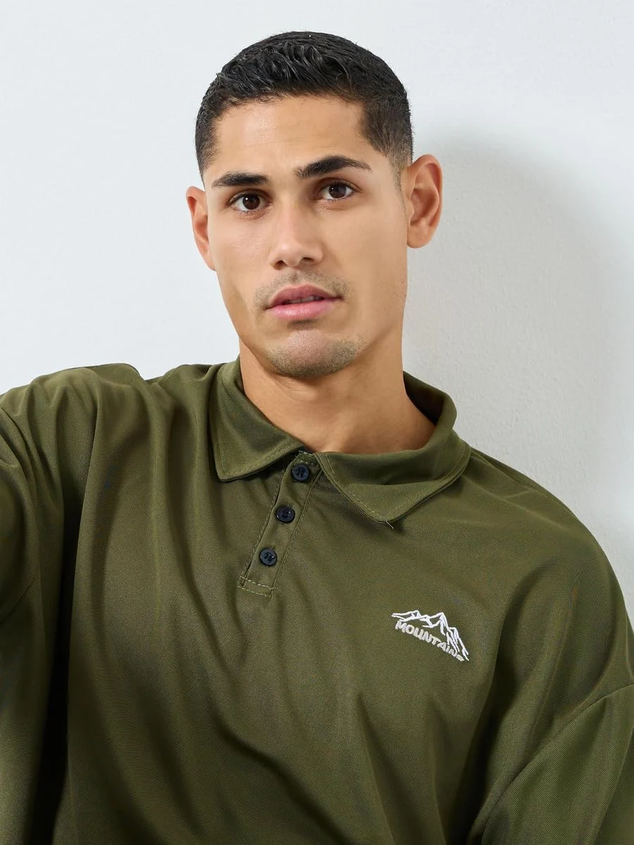 پولوشرت مردانه زیتونی گلدوزی شده استایلی