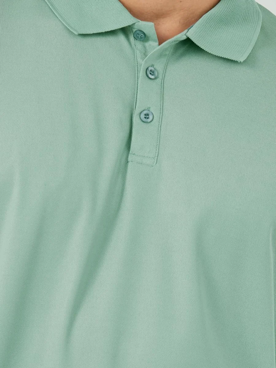 تی شرت یقه پولو مردانه استایلی، طرح ساده، مدل معمولی تی شرت یقه پولو مردانه استایلی، طرح ساده، مدل معمولی