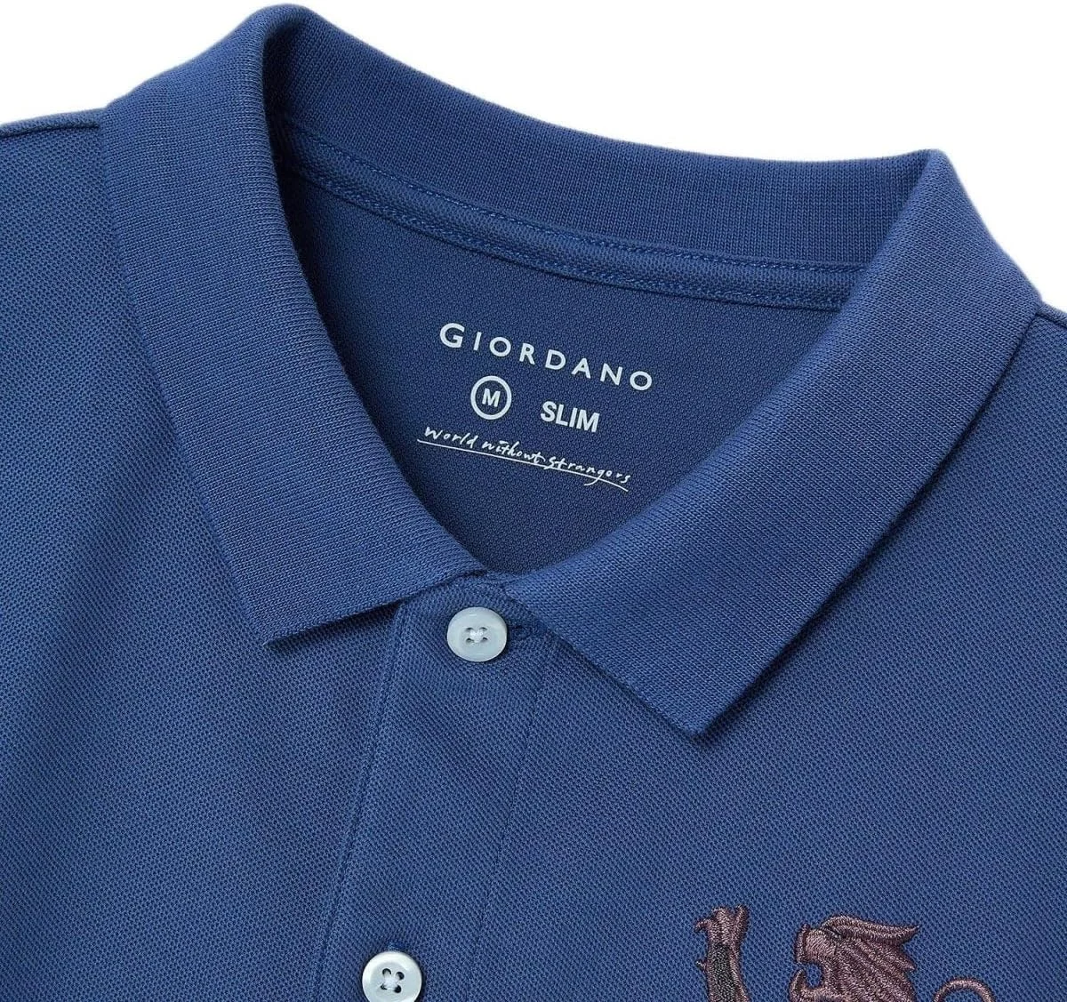 پولوشرت مردانه طرح سه بعدی شیر: فیت اسلیم، گلدوزی برجسته، پارچه پیکه ممتاز