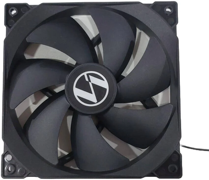 فن کیس ۱۴۰ میلیمتری لیان لی (جعبه باز) فن کیس ۱۴۰ میلیمتری لیان لی (جعبه باز)