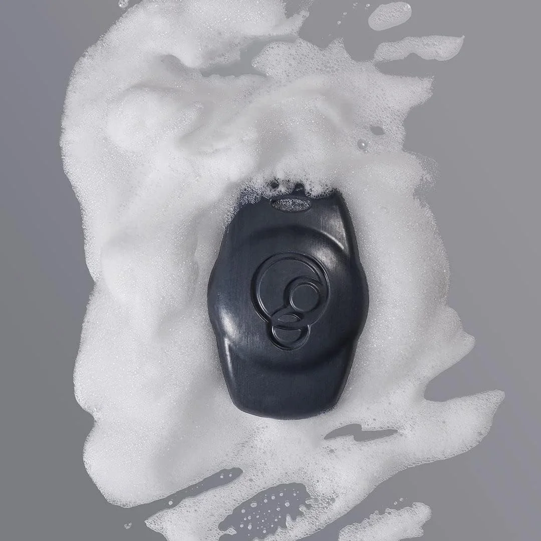 فوم شاور ژل مردانه "چه مردی!" صابون 3 در 1 برای مردان با زغال فعال | شامپو جامد، پاک کننده صورت و شستشوی بدن | وگان، بدون پلاستیک | 90 گرم