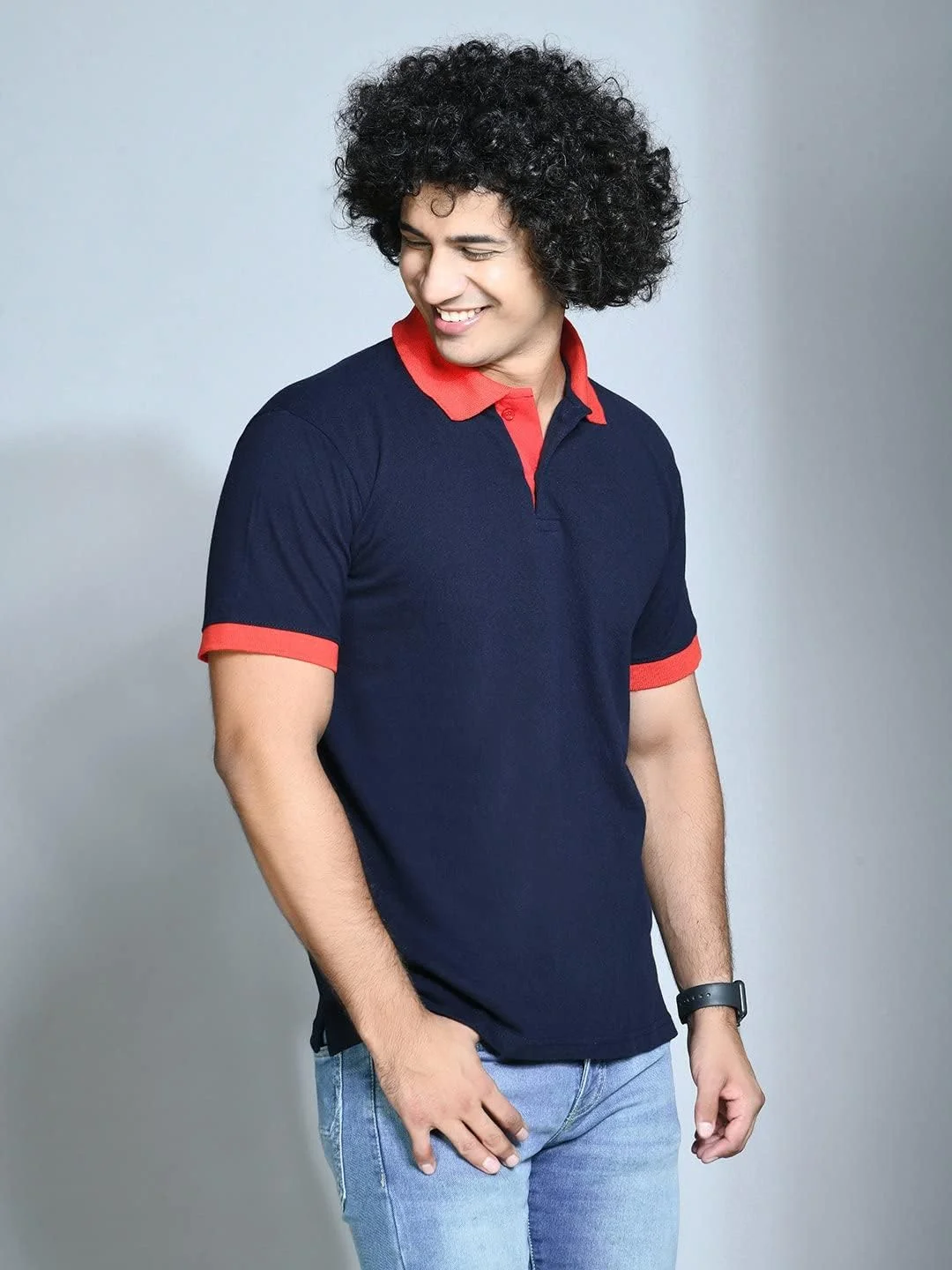 تی شرت مردانه چهارخانه با برش معمولی گرسیلوکس تی شرت مردانه چهارخانه با برش معمولی گرسیلوکس