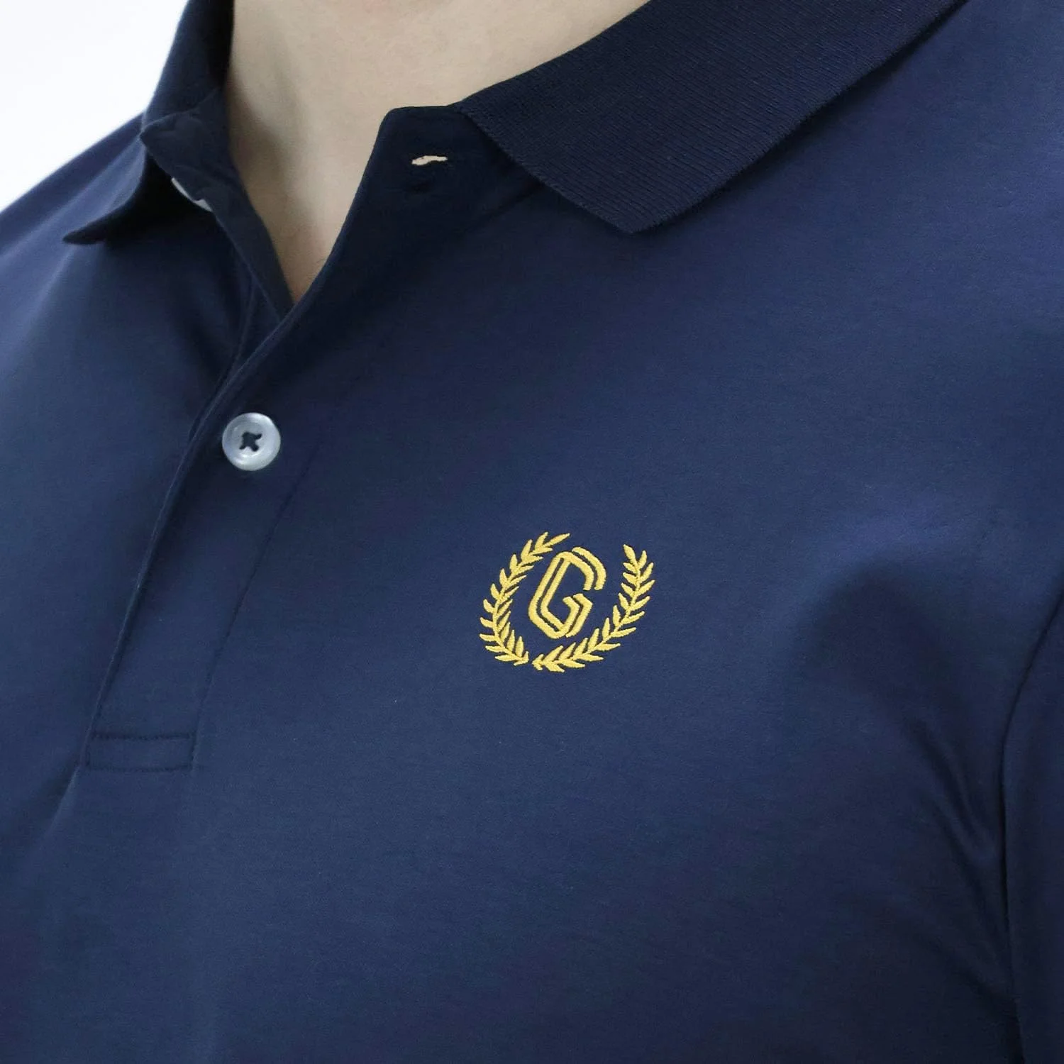 پولوشرت مردانه جوردانو با بافت لوکس