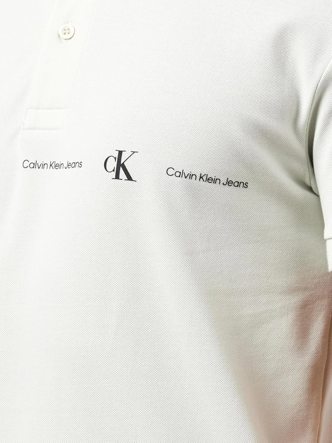 پولوشرت مردانه کلوین کلاین جینز با طرح لوگوی تکراری پولوشرت مردانه کلوین کلاین جینز با طرح لوگوی تکراری