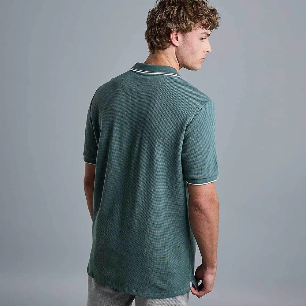 تی شرت پولو مردانه آر اند بی مدل 525-1085MN01-8 با آستین کوتاه و جزئیات لوگو