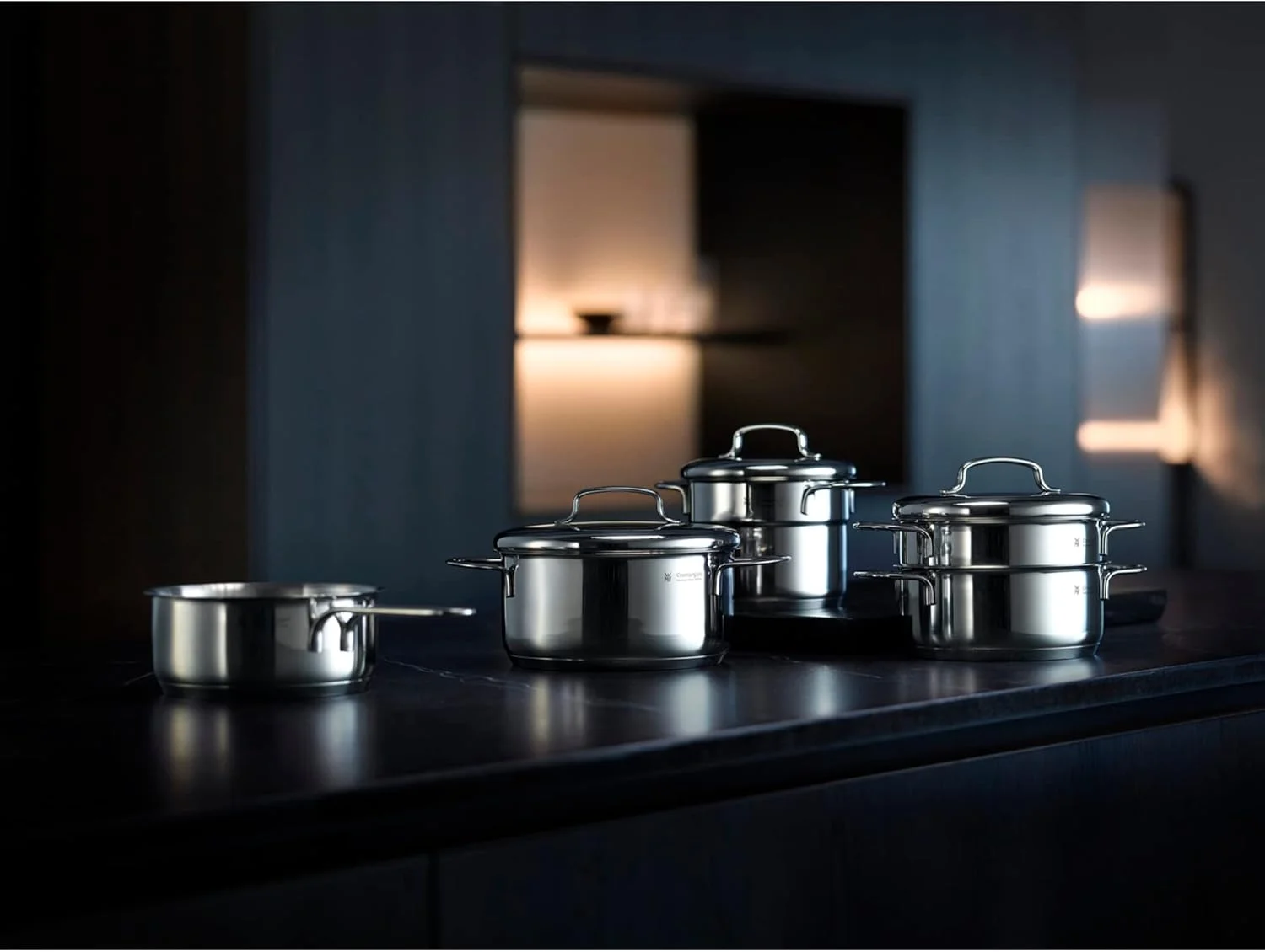 تابه کوچک WMF مدل Mini، قطر ۱۸ سانتی متر، استیل ضد زنگ. قابل شستشو در ماشین ظرفشویی.