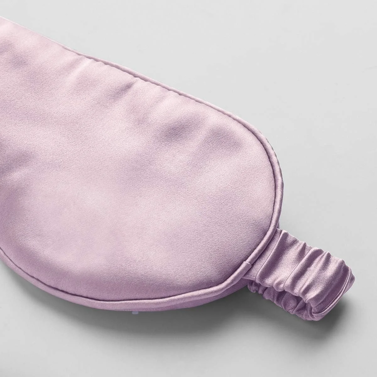 چشم بند خواب ابریشمی، مسدود کننده نور، لوکس، 100% ابریشم توت 19 میلی متری، پوشش چشم فوق العاده نرم و راحت، مراقبت از پوست ضد پیری، به همراه کیف مسافرتی و بسته هدیه