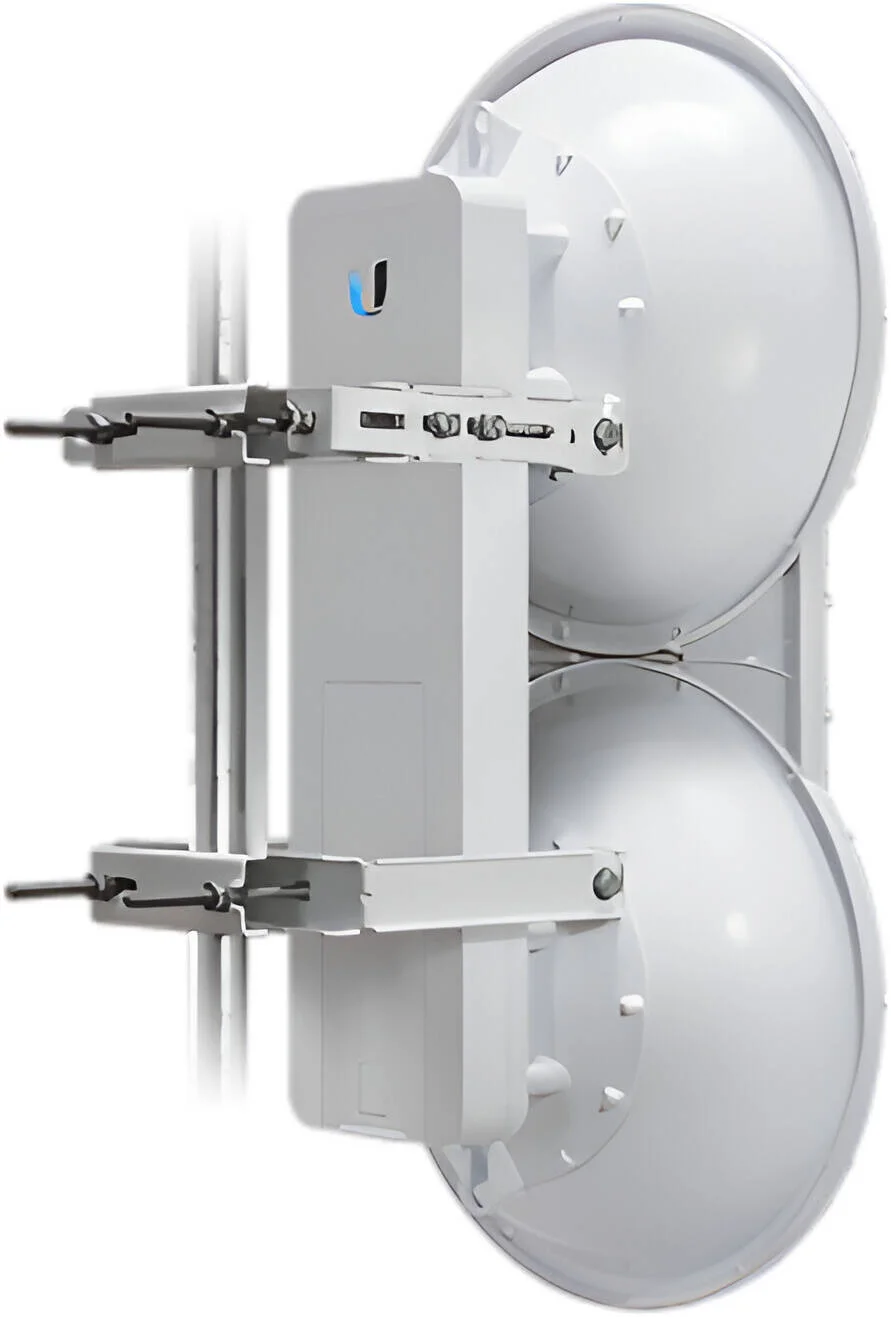 پل میان‌باند Ubiquiti airFiber 5، حداکثر توان عملیاتی 1.2+ گیگابیت بر ثانیه، رمزگذاری AES 128 بیتی، پلاریزاسیون دوگانه، پورت‌های GbE RJ45 و 10/100 MbE RJ45، برد اتصال 100+ کیلومتر، سفید | AF-5