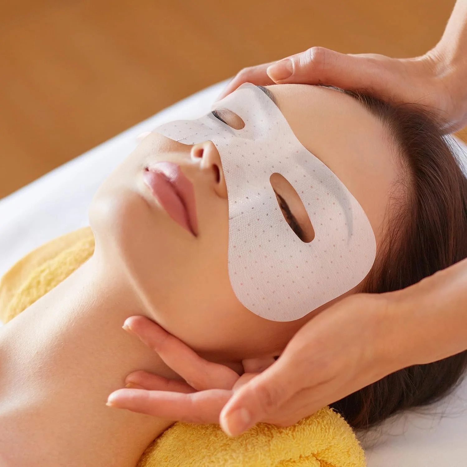 پد ماسک چشم یکبار مصرف جوز واندرفول، 50 عددی، پد های مراقبت از چشم غیر بافته، پد های پنبه ای اسپا برای صورت، ورقه های زیبایی ماسک چشم شفاف DIY برای آرایش (مدل B)