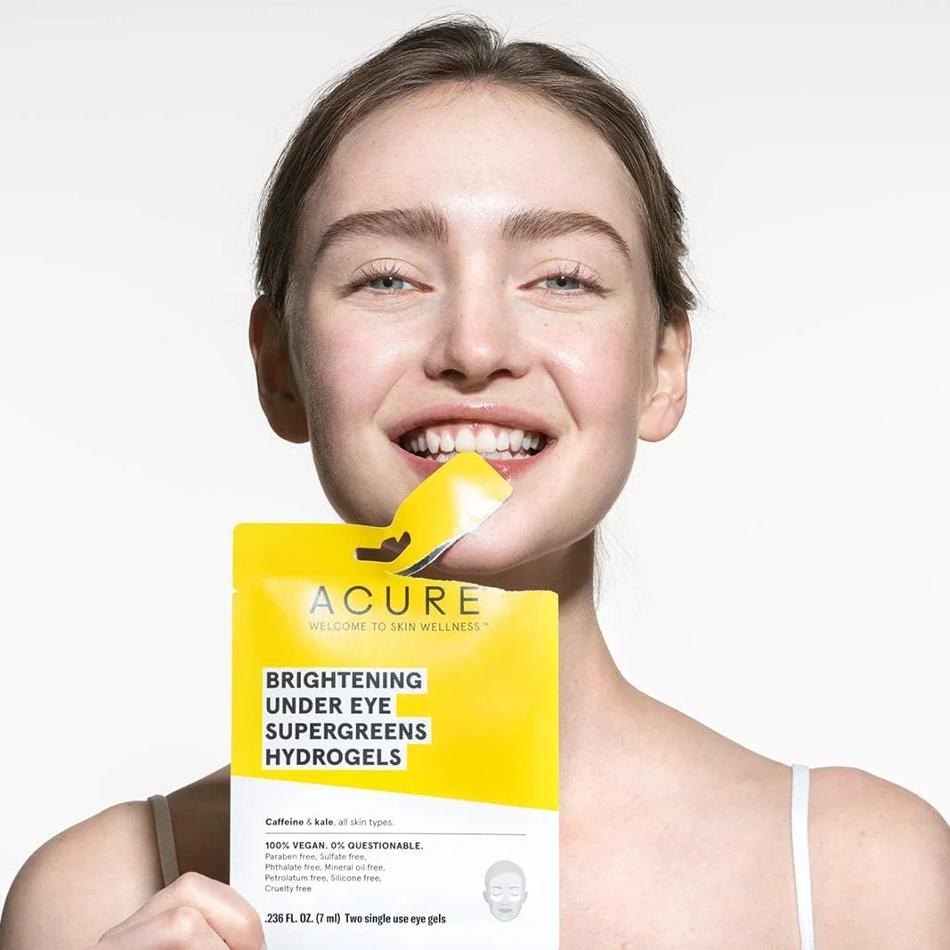 هیدروژل های روشن کننده زیر چشم Acure Super Greens | 100% گیاهی | برای ظاهری درخشان تر | کافئین و کلم پیچ - تسکین دهنده و کاهش پف ناحیه زیر چشم خسته | 2 عدد تک استفاده | 12 عدد