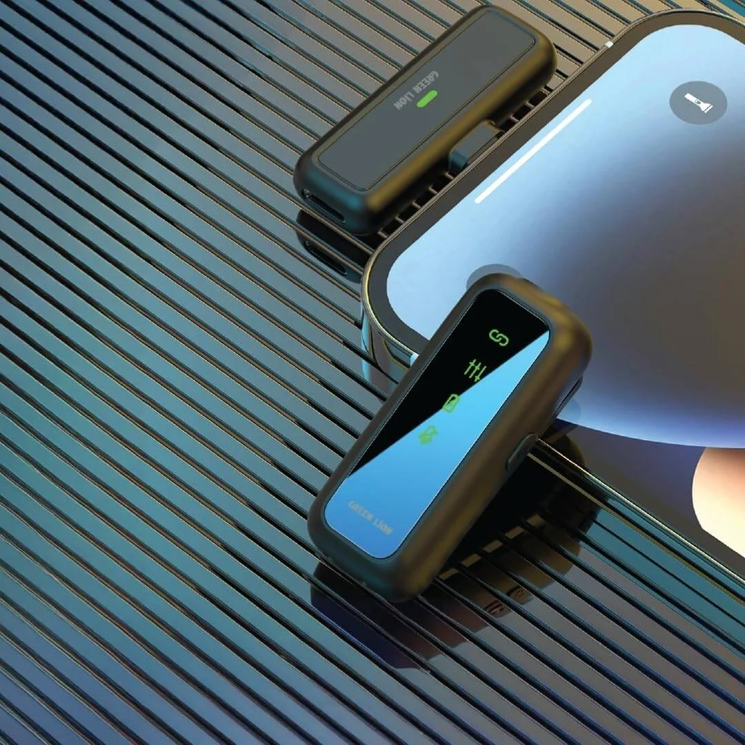 میکروفون گرین لاین SX5 برای دستگاه های Type-C، اتصال و استفاده آسان، میکروفون همه جهته، نمایشگر دیجیتال، 6 ساعت زمان کارکرد، حذف نویز فعال، شارژ Type-C، برد انتقال 20 متری - مشکی