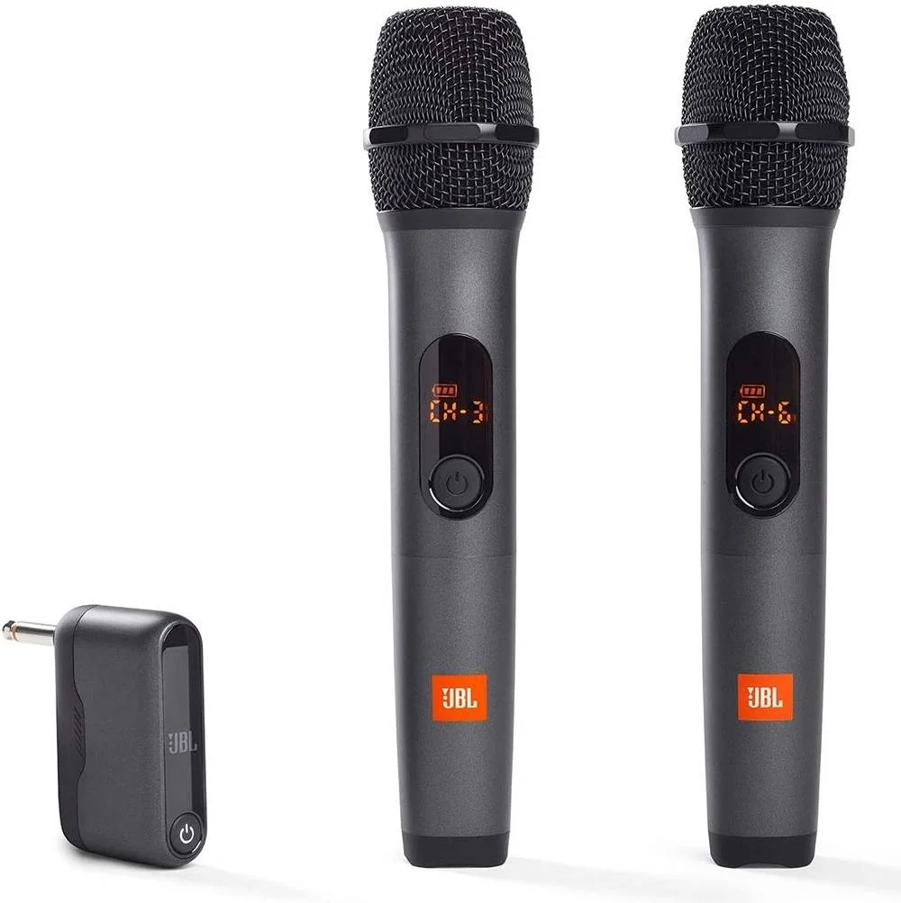 سیستم میکروفون بی سیم JBL، انتقال بی سیم UHF دو کاناله، توان گیرنده 6 ساعته، ورودی میکروفون 1/4 اینچی، صدای حرفه ای JBL برای صدای واضح، باتری های AA برای میکروفون ها، مشکی | JBLWIRELESSMIC سیستم میکروفون بی سیم JBL، انتقال بی سیم UHF دو کاناله، توان گیرنده 6 ساعته، ورودی میکروفون 1/4 اینچی، صدای حرفه ای JBL برای صدای واضح، باتری های AA برای میکروفون ها، مشکی | JBLWIRELESSMIC