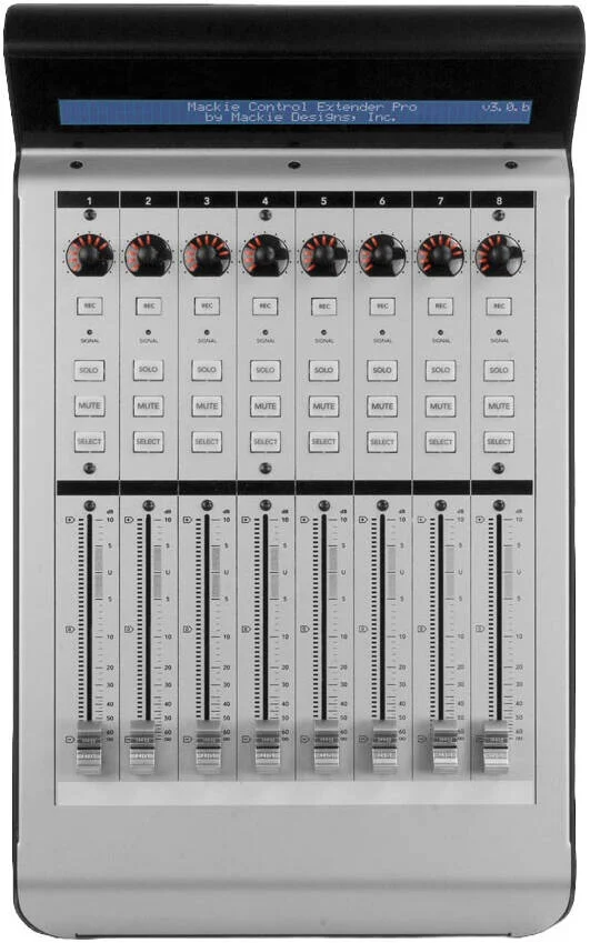 گسترش دهنده سطح کنترل 8 کاناله Mackie، 8 فیدر 100 میلیمتری حساس به لمس، 8 کنترل چرخشی، نوار Scribble LCD با نور پس زمینه، نقره ای | MCU XT PRO گسترش دهنده سطح کنترل 8 کاناله Mackie، 8 فیدر 100 میلیمتری حساس به لمس، 8 کنترل چرخشی، نوار Scribble LCD با نور پس زمینه، نقره ای | MCU XT PRO