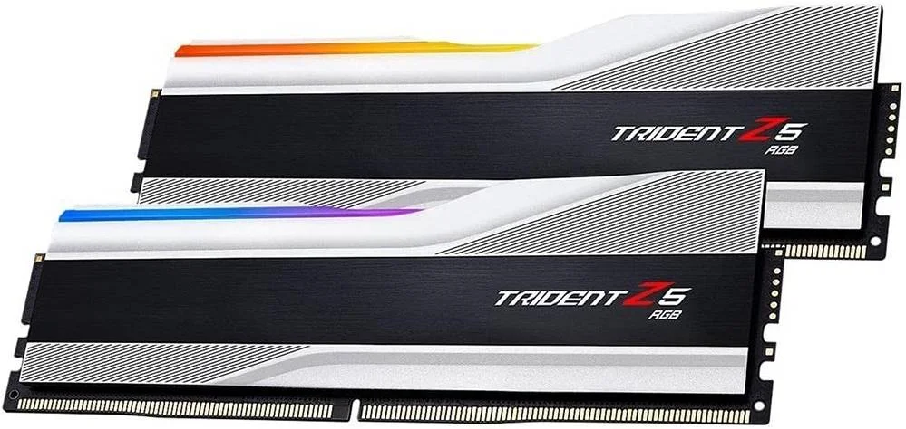 جی.اسکیل Trident Z5 RGB Series 64GB (2 x 32GB) DDR5 حافظه دسکتاپ دو کاناله، سرعت حافظه 6400 مگاهرتز، تاخیر CL32 CAS، Intel XMP 3.0، 288-Pin، ولتاژ 1.40، سفید | F5-6400J3239G32GX2-TZ5RS