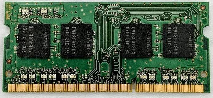 رم لپ تاپ سامسونگ 4 گیگابایت DDR3L، 1600 مگاهرتز، سرعت PC3-12800، تایمینگ CL11، Non-ECC، فرم فاکتور SODIMM، 1.35 ولت | M471B5173QH0-YK0