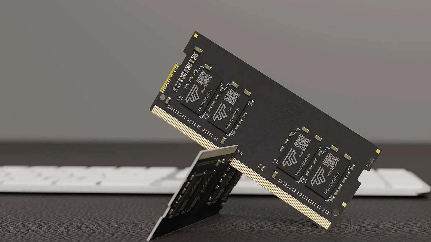 رم لپ تاپ تایمتک پریمیوم DDR4 SODIMM، ظرفیت 8 گیگابایت، سرعت 2666 مگاهرتز، تاخیر CL19 CAS، پهنای باند انتقال داده 21300 مگابایت بر ثانیه، ولتاژ 1.2، بدون بافر، غیر ECC | 76TT26NUS1R8-8G