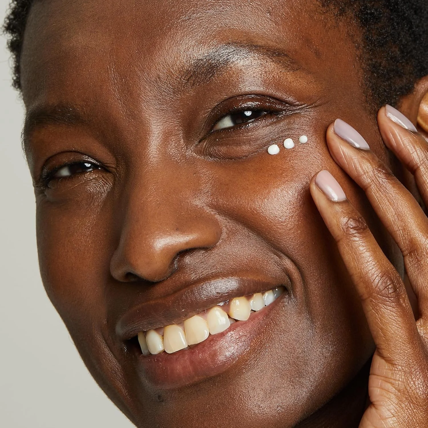 کرم دور چشم سه کاره لیفت و لومینیت No7، ۱۵ میلی لیتر کرم دور چشم سه کاره لیفت و لومینیت No7، ۱۵ میلی لیتر