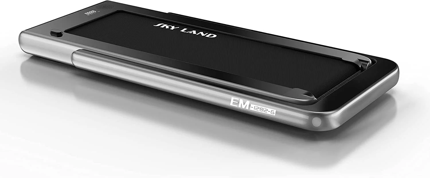 دستگاه پد پیاده‌روی و تردمیل تاشو 2 در 1 SKY LAND | موتور 2.25 اسب بخار، کنترل سرعت خودکار، بلندگوی بلوتوث و نمایشگر LED | دستگاه دویدن جمع و جور برای خانه و دفتر - EM-1282