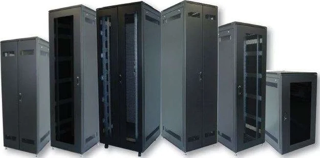 کابینت دیواری سرور D-Net با ارتفاع 9 یونیت - شامل: 1 فن + 1 طبقه | DNET9U