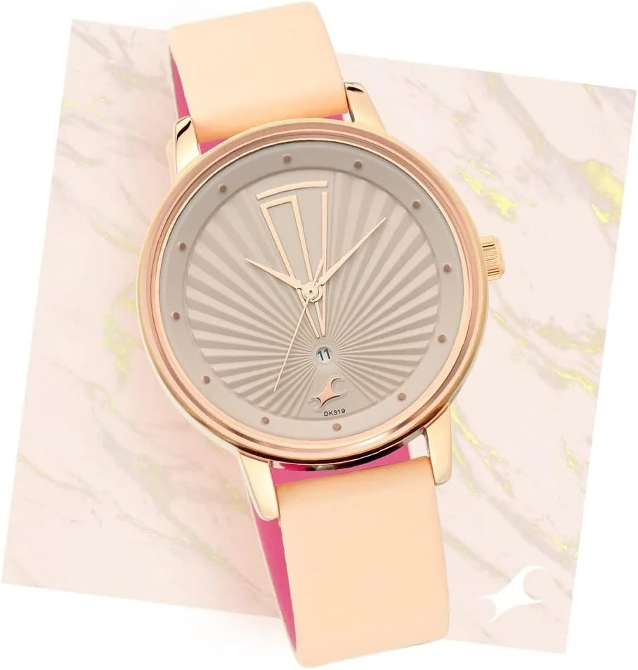 ساعت مچی زنانه آنالوگ با صفحه بژ و بند طرح‌دار Fastrack مدل 6206WL01/NP6206WL01 از کالکشن Ruffles