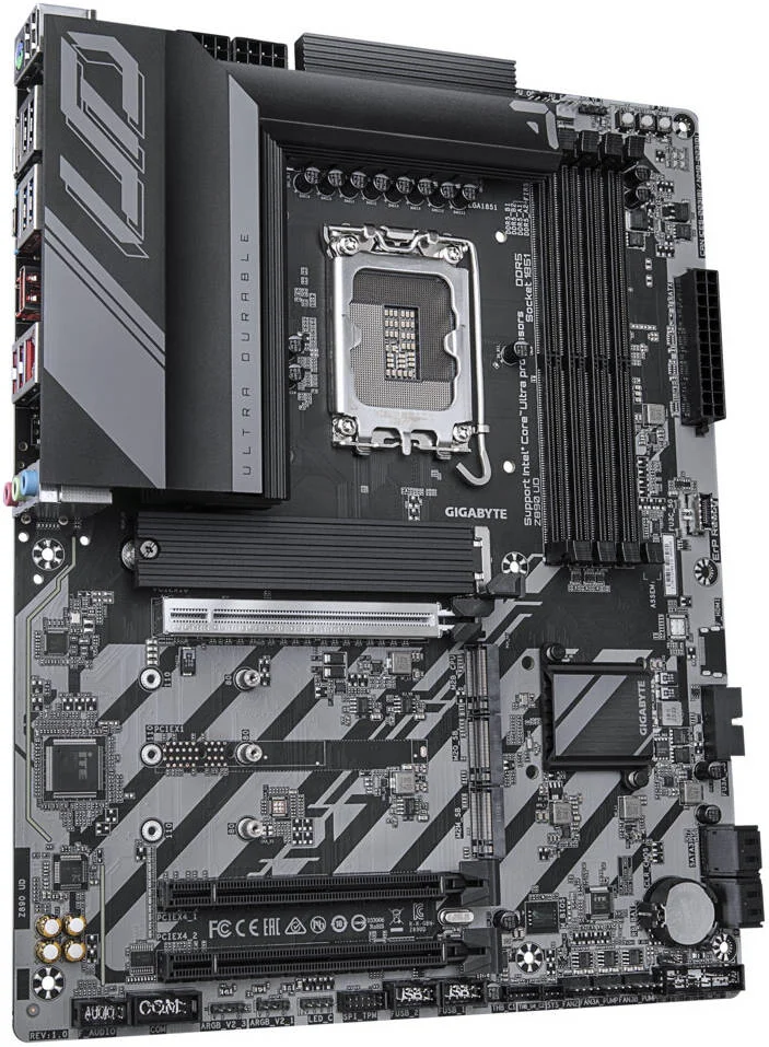 مادربرد GIGABYTE Z890 UD، LGA 1851 ATX، چیپست Intel Z890 Express، 4 اسلات DDR5 DIMM، حداکثر حافظه 256 گیگابایت، 1 اسلات PCIe 5.0 x16، 3 اسلات M.2 | Z890-UD