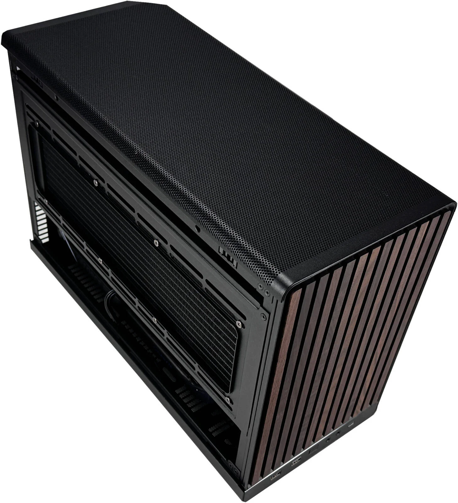 کامپیوتر گیمینگ BattleCube - پردازنده Intel Core i7-14700K با 20 هسته و 28 رشته، کارت گرافیک NVIDIA RTX 5070 با 12 گیگابایت حافظه، 32 گیگابایت رم DDR5 با فرکانس 6000 مگاهرتز، 1 ترابایت حافظه SSD Gen 4، منبع تغذیه 750 وات 80 Plus، خنک کننده پردازنده Tower، وای فای + بلوتوث، ویندوز 11 پرو