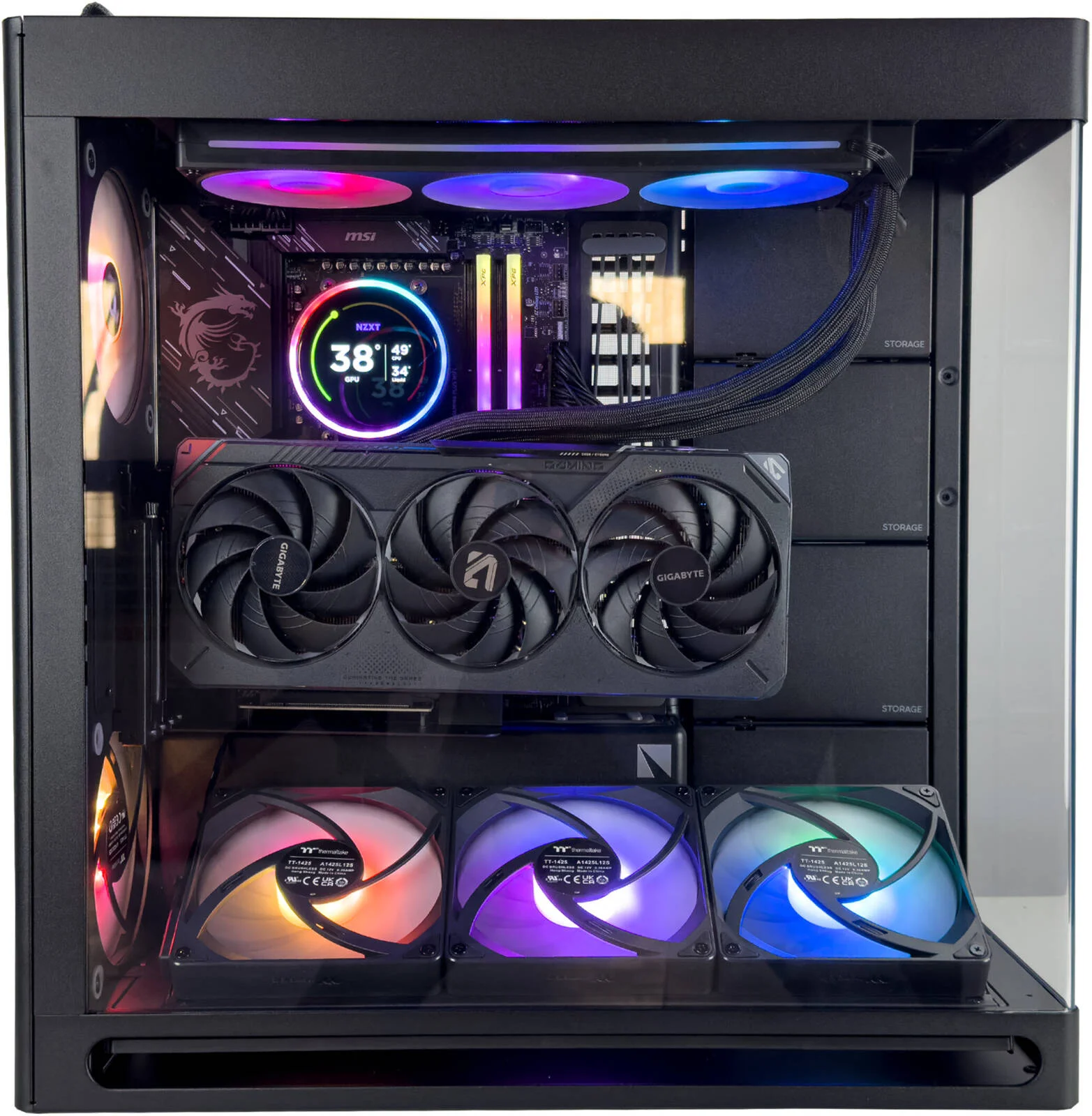 کامپیوتر گیمینگ Dominion - پردازنده AMD Ryzen 7 9800X3D با 8 هسته و 16 رشته، کارت گرافیک NVIDIA RTX 5080 با 16 گیگابایت حافظه، 32 گیگابایت رم DDR5 با فرکانس 6000 مگاهرتز، 2 ترابایت SSD Gen 4، منبع تغذیه 1200 واتی Gold، خنک کننده مایع 360 میلی متری