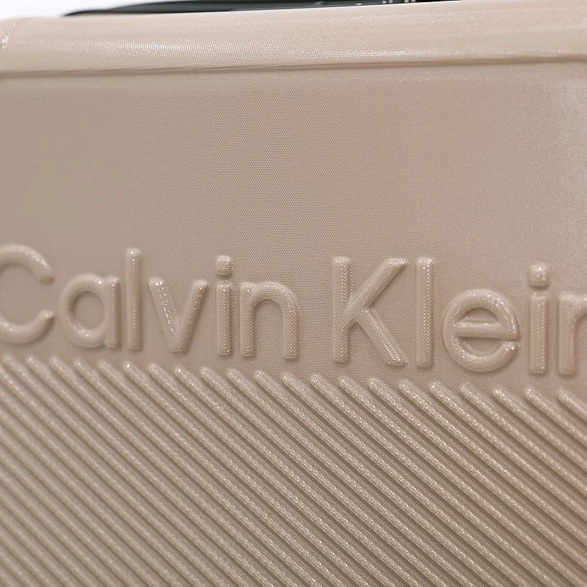 چمدان چرخدار سخت EXPRESSION، ABS فوق سبک، 4 چرخ دوبل (ذرت، 20 اینچ) چمدان چرخدار سخت EXPRESSION، ABS فوق سبک، 4 چرخ دوبل (ذرت، 20 اینچ)