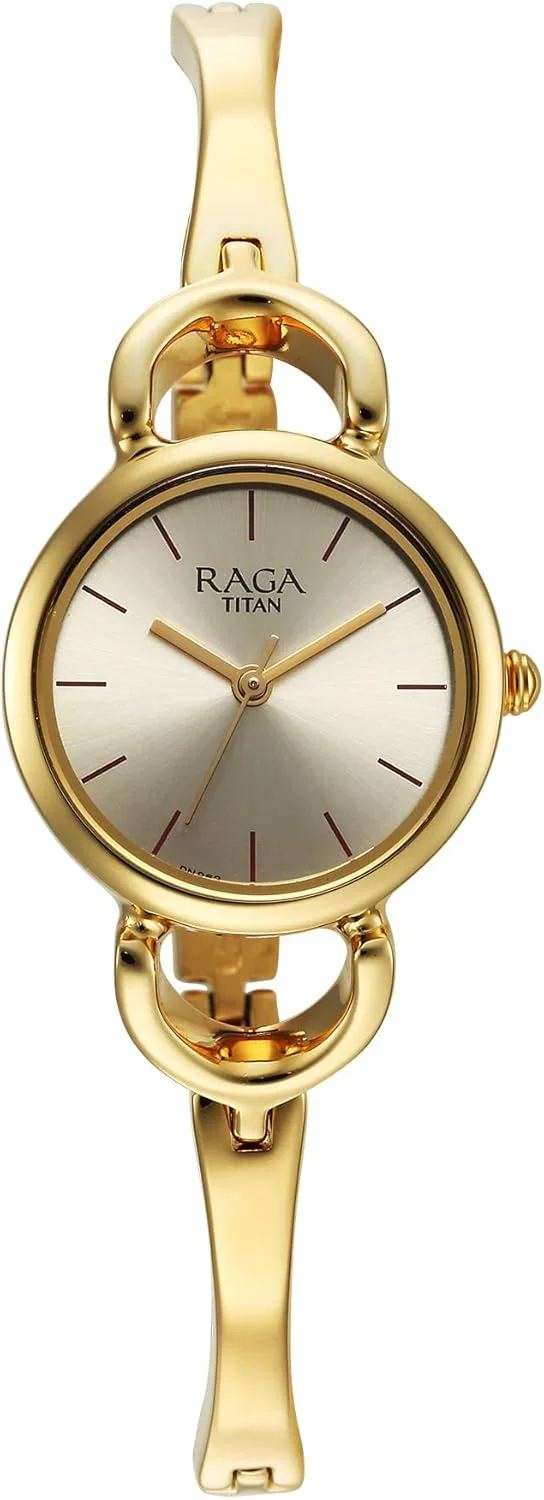 ساعت آنالوگ زنانه تیتان با صفحه شامپاین - 2724YM01