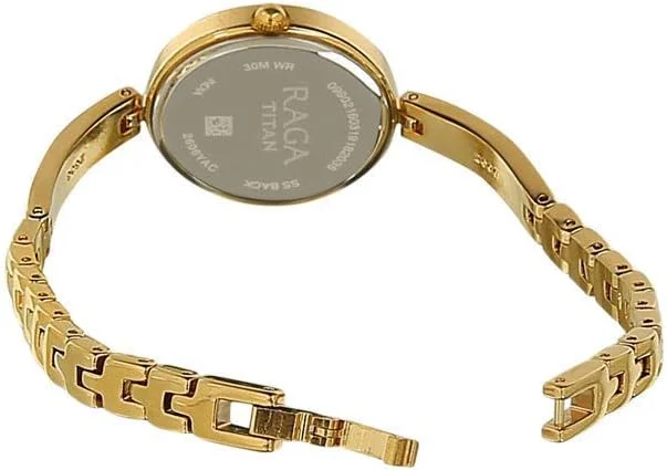 ساعت مچی آنالوگ زنانه تیتان مدل Viva با صفحه نقره ای - 2606Ym04 / 2606Ym04/Nr2606Ym04، رنگ بند- طلایی