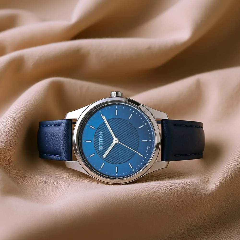 Titan Neo Analog Round Watch for Women's