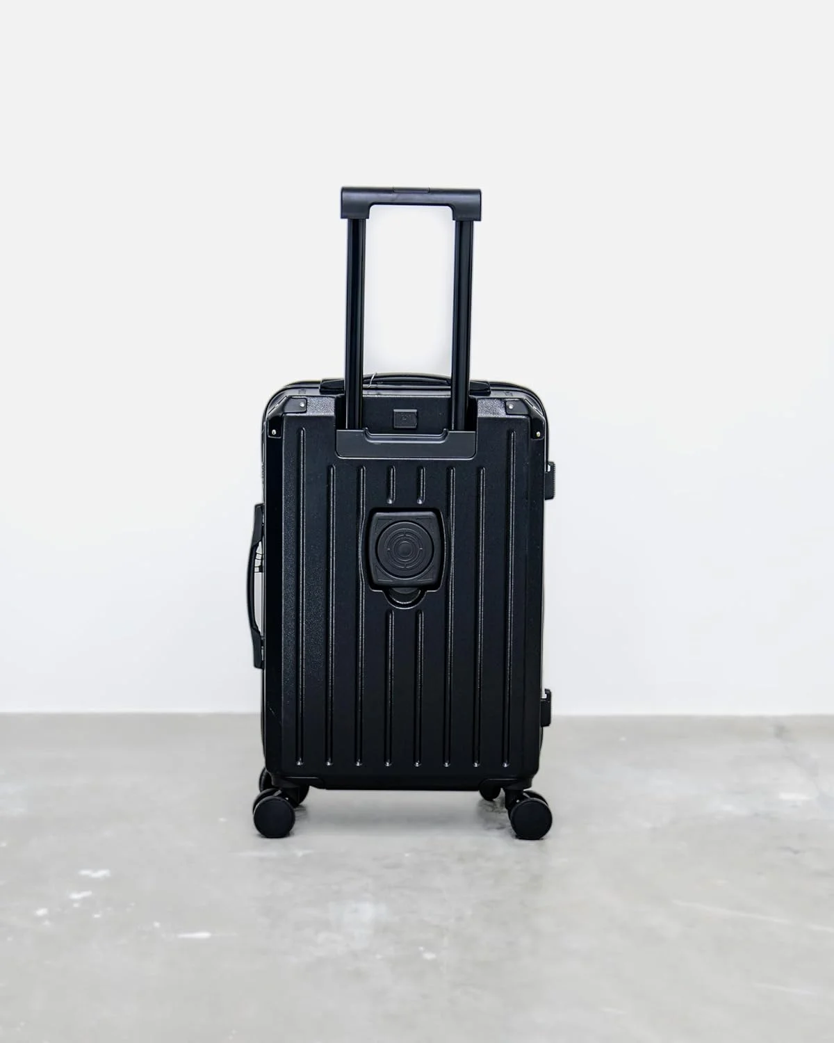 چمدان سایز کابین 20 اینچی با بدنه سخت، ساخته شده از مواد PC+ABS، چمدان بزرگ 57 سانتی‌متری، ظرفیت 10 کیلوگرم، مشکی، کیف مسافرتی سبک وزن با چرخ‌های دوبل