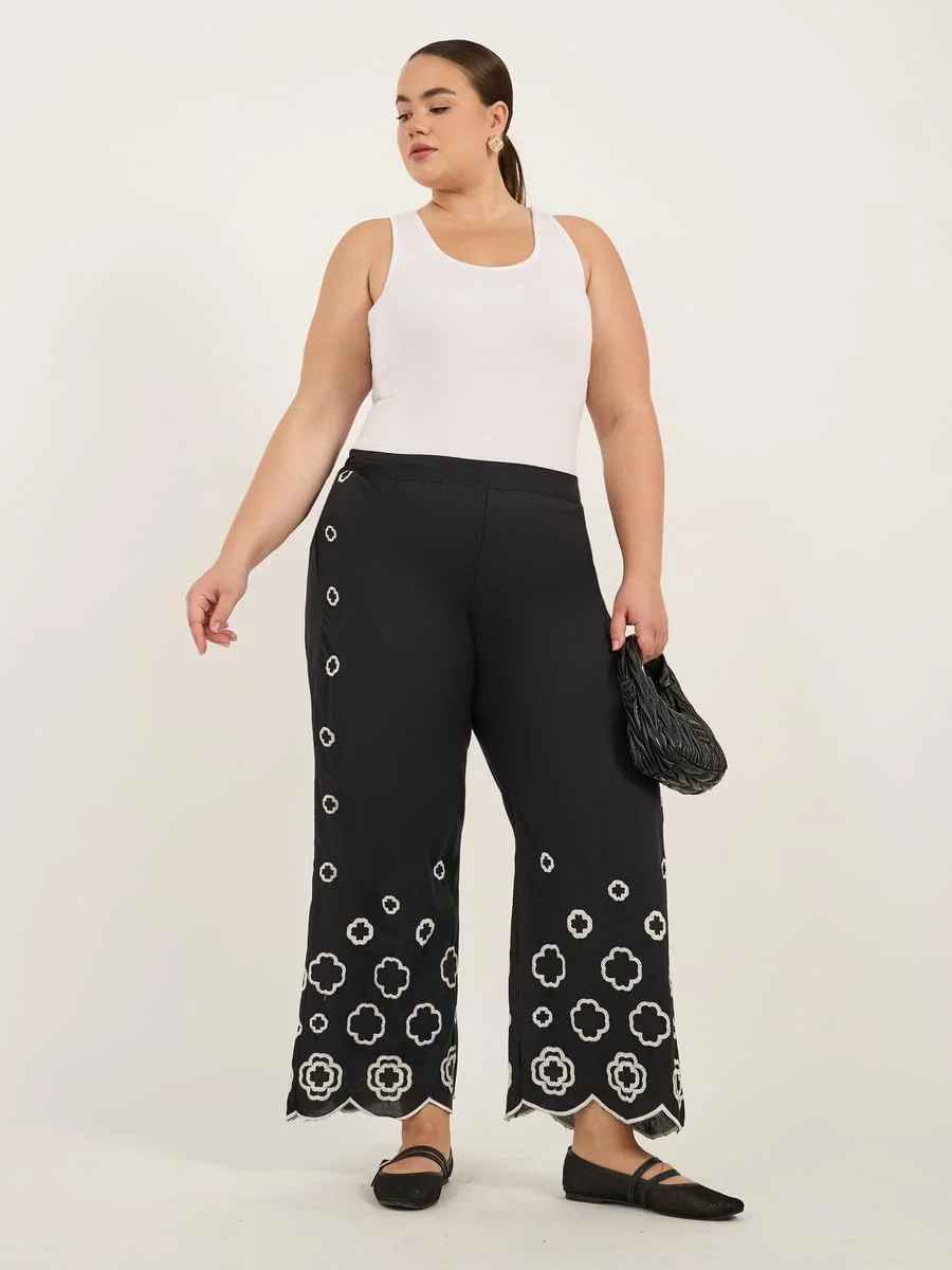 شلوار زنانه سایز بزرگ استایلی، گشاد و طرحدار شلوار زنانه سایز بزرگ استایلی، گشاد و طرحدار