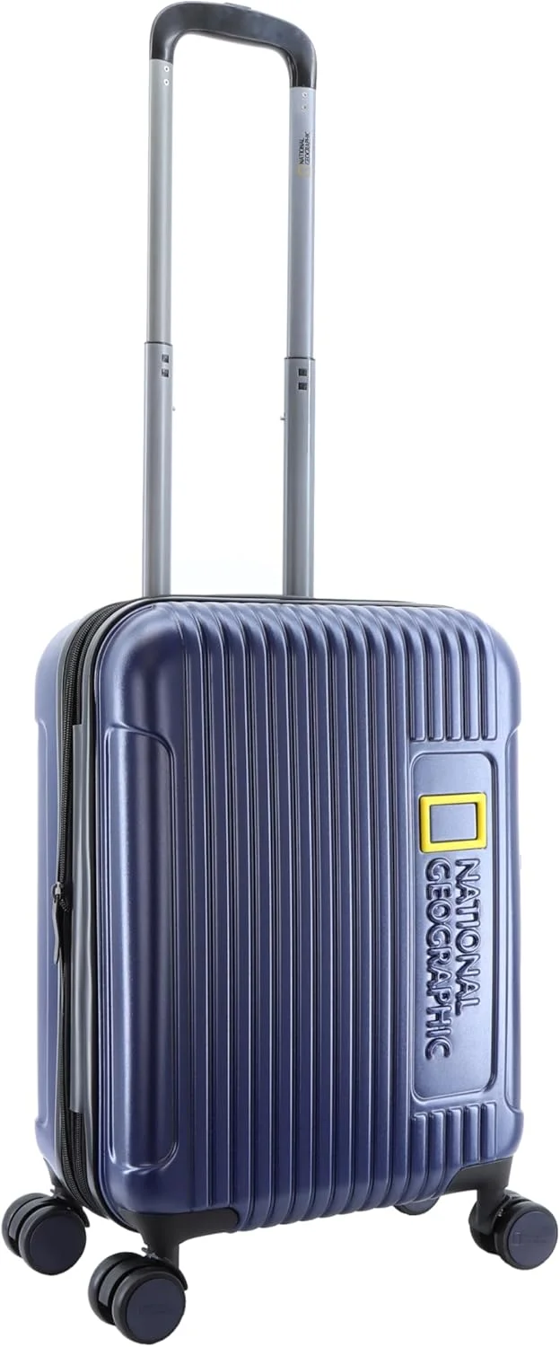 چمدان کابین کوچک سخت پوسته ABS/PC نشنال جئوگرافیک مدل Canyon، آبی متالیک، بادوام، سبک وزن، دارای زیپ ضد سرقت، قفل TSA و 4 چرخ دوبل (سایز 20 اینچ)