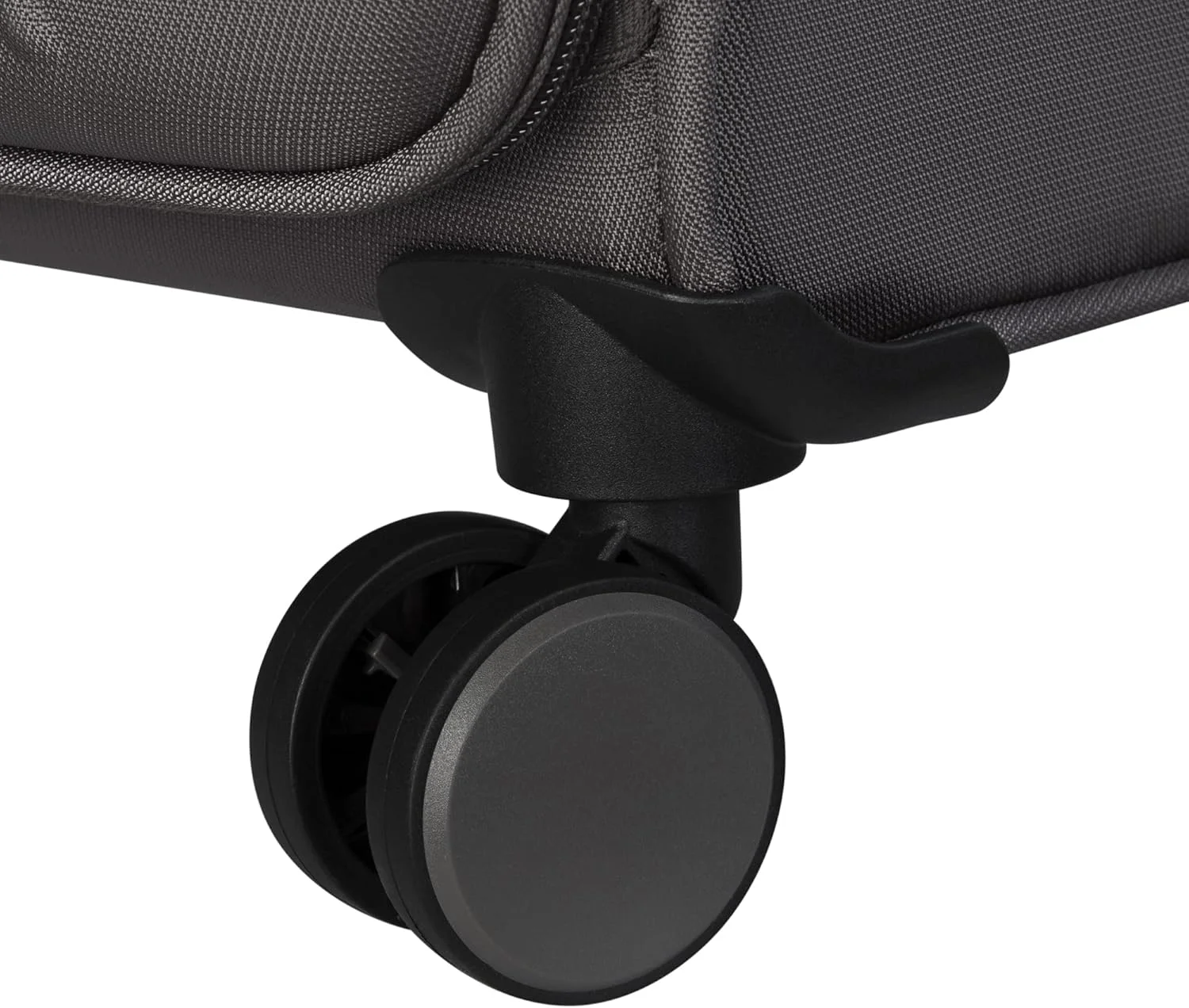 چمدان کابین سایز نرم 22 اینچی آی تی لاگج مدل Citywide با 8 چرخ گردان، رنگ ذغالی