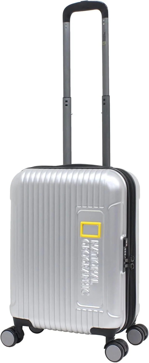 چمدان کابین کوچک مدل Canyon از نشنال جئوگرافیک، جنس ABS/PC، نقره ای، بادوام، سبک وزن، دارای قفل ترکیبی ضد سرقت و 4 چرخ دوبل (49 سانتی متر / 20 اینچ).