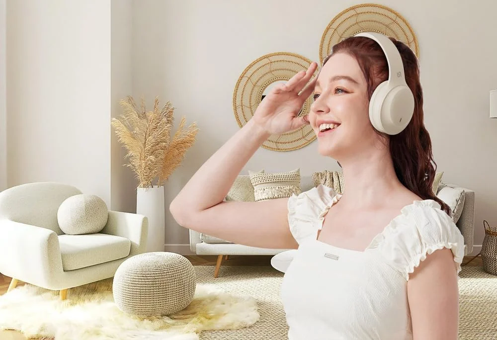 هدفون بی‌سیم پرودو Soundtec Primo، هدست بی‌سیم حذف نویز، حالت گیمینگ با تأخیر کم، اندازه درایور 40 میلی‌متری، 50 ساعت پخش موسیقی، بلوتوث نسخه 6.0، شارژ USB-C