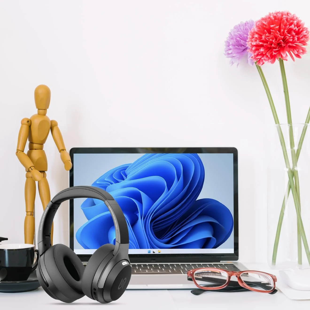 هدفون روگوشی بی‌سیم Porodo Soundtec Eclipse، بلوتوث V5.3، بیس عالی، 50 ساعت پخش، میکروفون با وضوح بالا با ENC، دکمه‌های چند منظوره، شامل کابل شارژ Type-C - مشکی