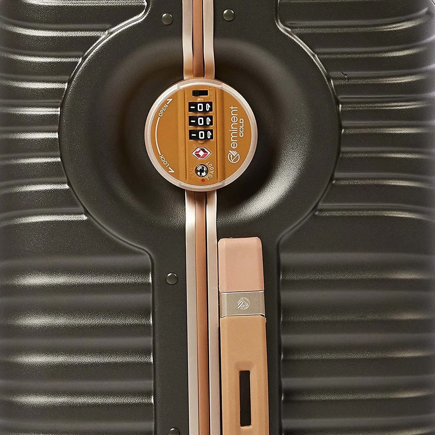 چمدان سخت بدنه پلی کربنات ماکرولون ایمیننت با فریم آلومینیومی جت استریم، بدون زیپ، محافظ گوشه اضافی و قفل دوگانه TSA مدل E9R1 (سایز کابین 20 اینچ، زیتونی)